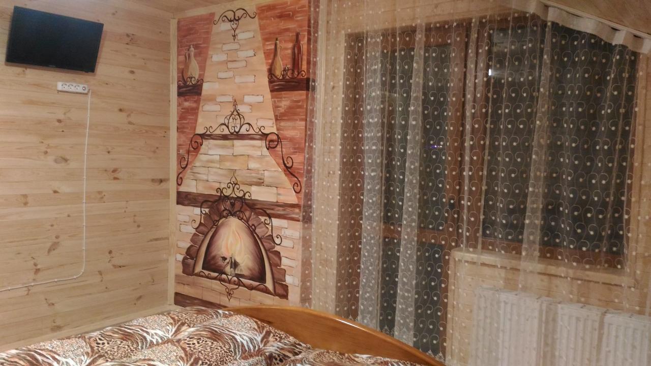 Guest House Stari Druzy Slavske Eksteriør billede